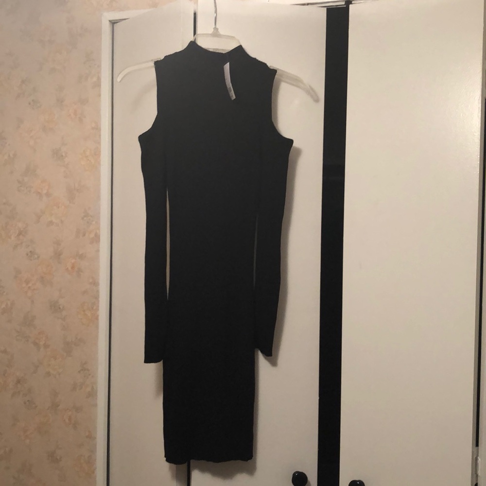 Black long sleeve Forever 21 dress